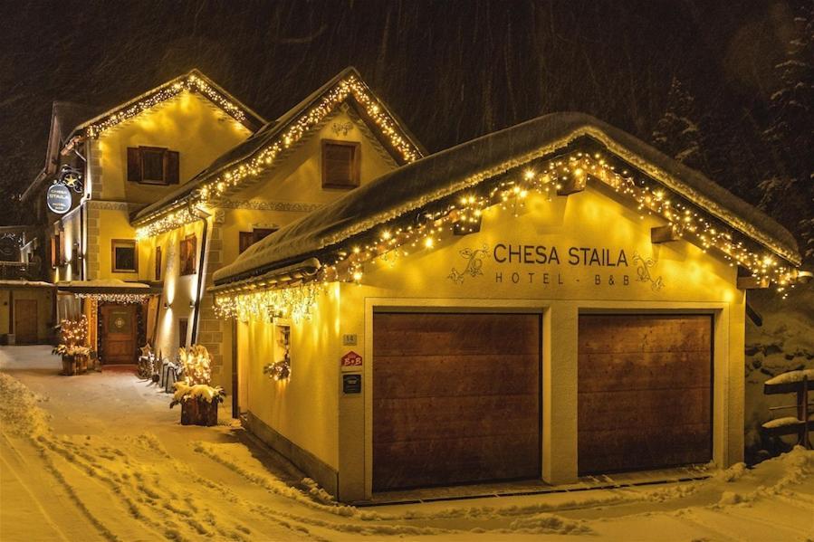 Hotel Chesa Staila La Punt-Chamues-ch Exteriör bild